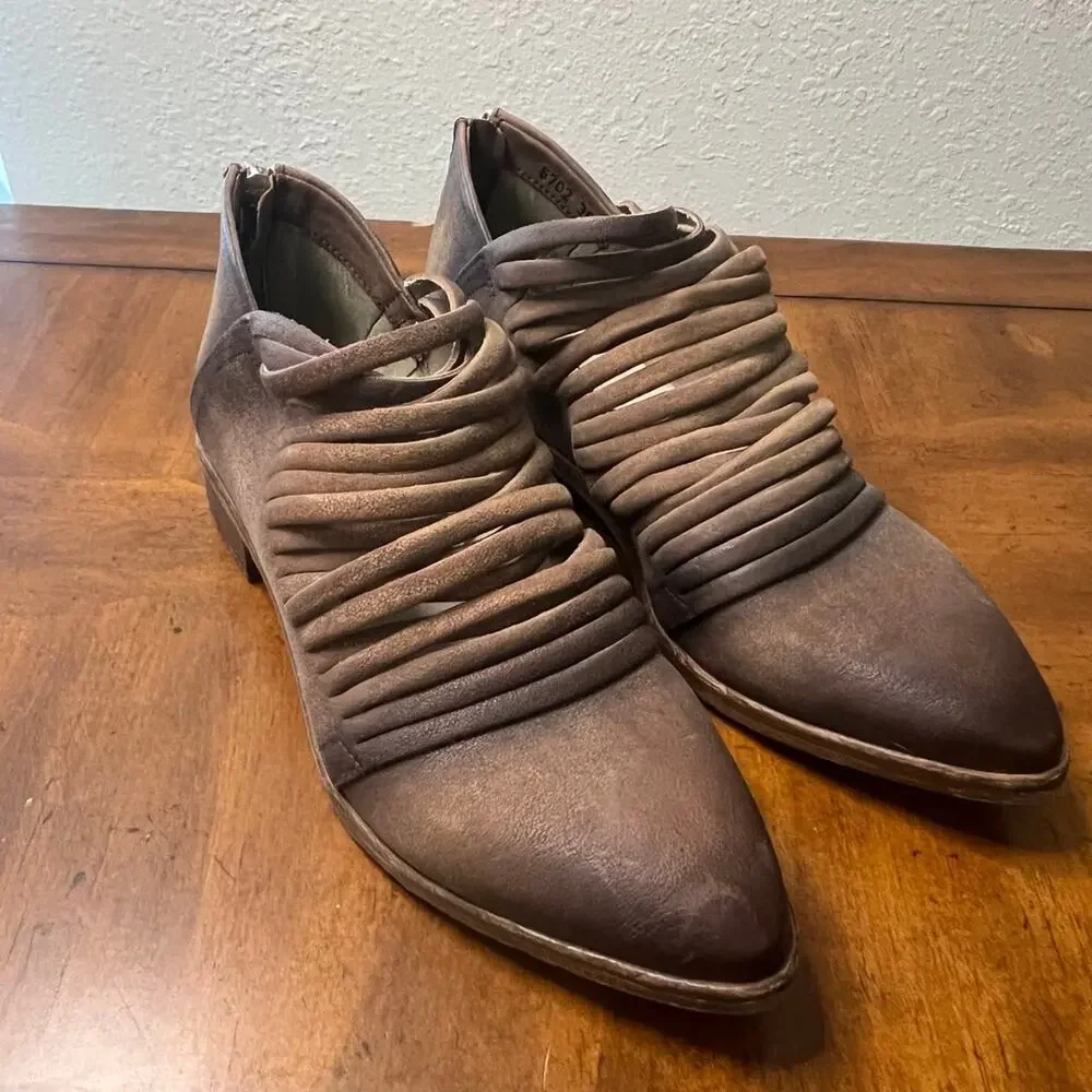 Dark Brown Distressed Free People Booties 38 - Picture 1 of 7